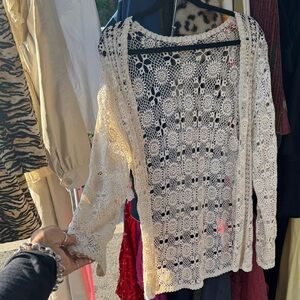 Vintage Elegant Crochet Lace Top sweater cardigan  - Cream
